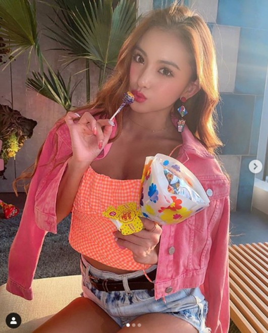 CYBERJAPAN DANCERS��KAREN