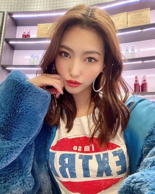 CYBERJAPAN DANCERS��MIKA T