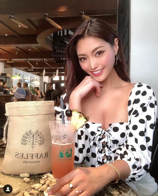 CYBERJAPAN DANCERS��MIKA T