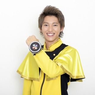 木原瑠生【魔進戦隊キラメイジャー】射水為朝 キラメイイエロー ぬいぐるみ セット 木原瑠生【魔進戦隊キラメイジャー】射水為朝 キラメイイエロー