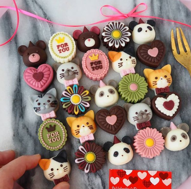 �V���R�����[���h�ō��ꂽ�A�����N�b�L�[