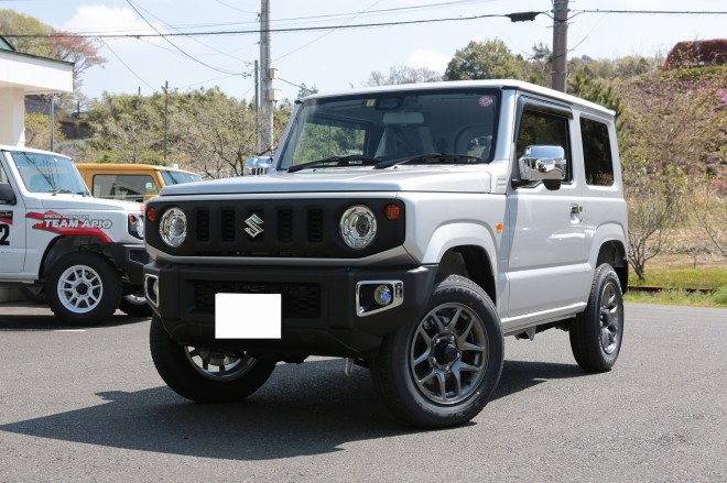 �A�s�I�Ŏ肪�����J�X�^���W���j�[