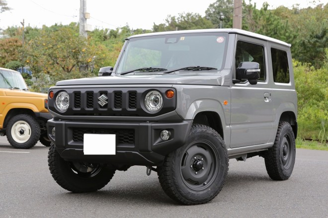 �A�s�I�Ŏ肪�����J�X�^���W���j�[