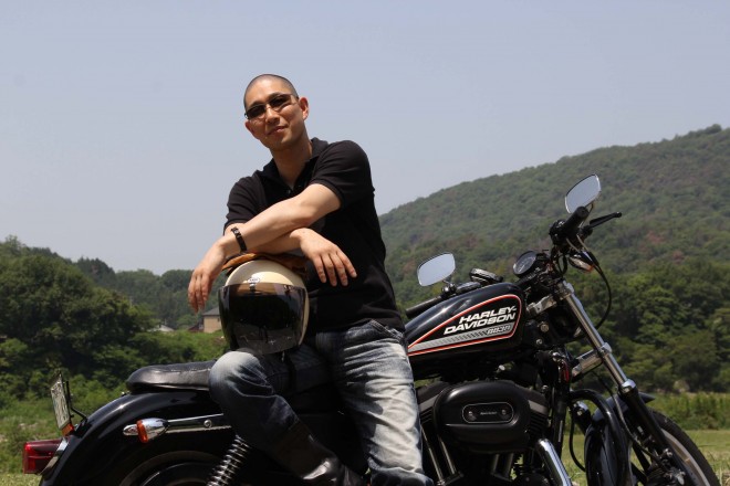 �Ƃ��ɂ̓n�[���[�ɂ܂�����_���f�B�[�Ȉ�ʂ��c