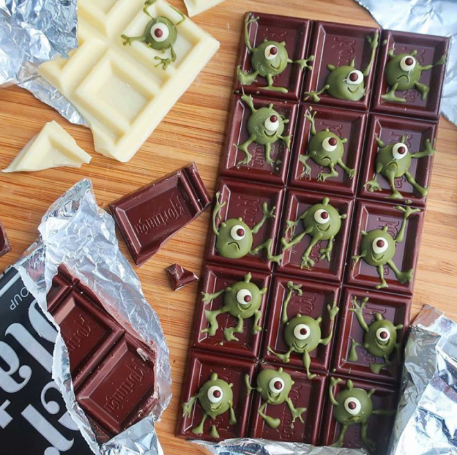 �}�C�N�̔`���R