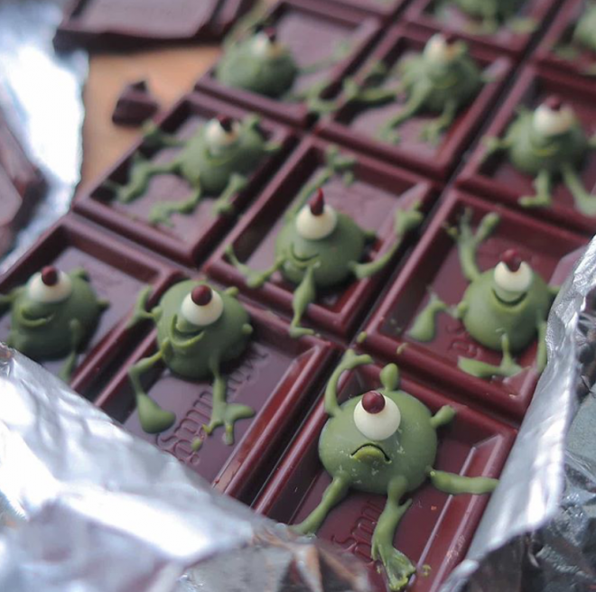 �}�C�N�̔`���R