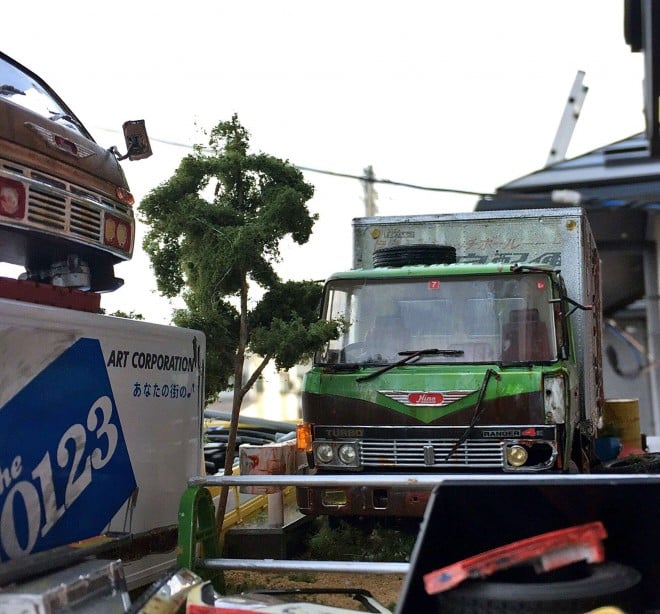 画像 写真 田舎の自動車整備工場の片隅に佇む倉庫代わりの廃車のトラック ほか モデラ ワタワタ氏作品 9枚目 Oricon News