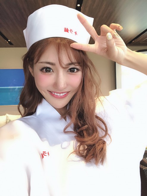 ���ЃA�p�����u�����h�uwhip bunny�v�ŉ����␅�����v���f���[�X���Ă��閾���ԃL����