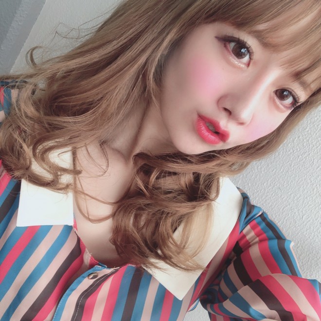 �����݂���Twitter�i @asaasaaiueo�j���