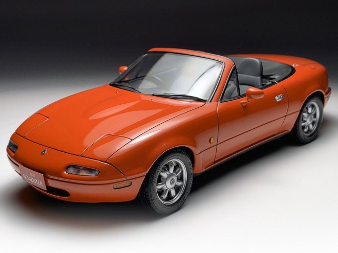 dreamcars ドリームカーズ スーパーカーのバイブル 美品！ I also got a special meter ☆ Cars Tomica Special Spy Set