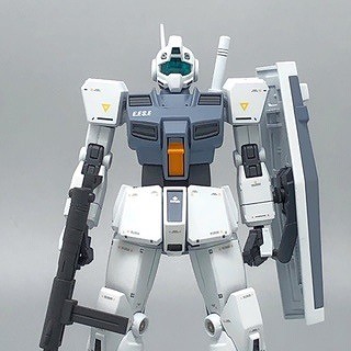 ���f���[�E��ێ�����u�W���v