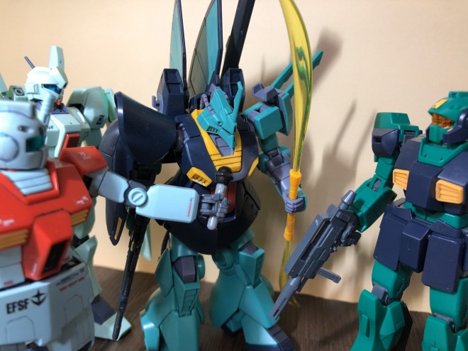 �u�ŋ߂̓O���[���n�̃L�b�g�������܂����v������1�Ԕh��Ȃ̂ɒp����������̃f�B�W�F���� 4/4