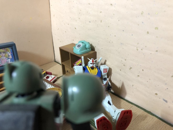 ���w������̃K���_������c�e�ʂ̉ƂŊ����ł���|�߂̃I�W�T�������Ă�����Ƌْ�����K���_������i2/4���j