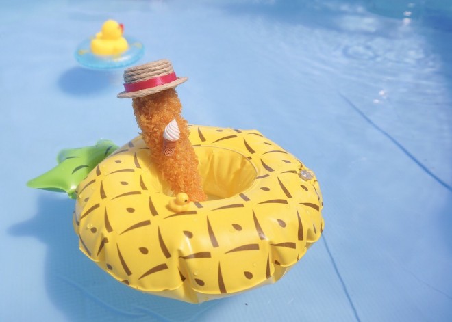 �u�C�ւ͍s���Ȃ��������ǃv�[���ŗV��ł��܂��v