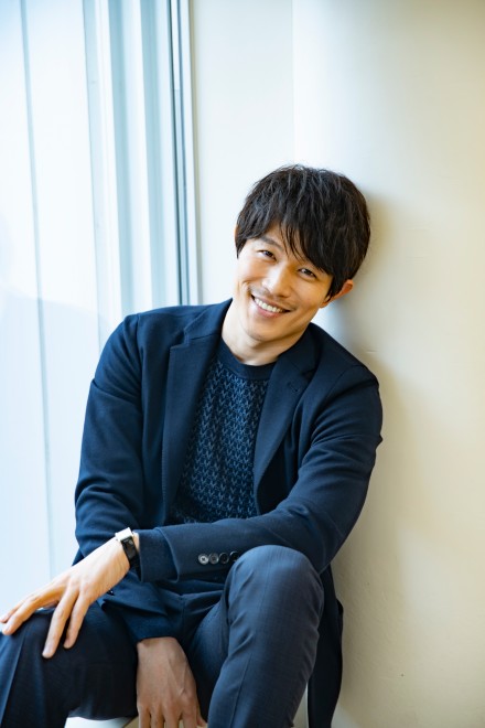 鈴木亮平 俳優デビューから15年 ブレイクの裏で 理想への諦め 明かす 代はクールで男っぽい役者に憧れてた Oricon News