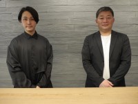 『AniCast Maker』担当者（左から）エイベックス・テクノロジーズの小牟礼剛さん、益田直幸さん