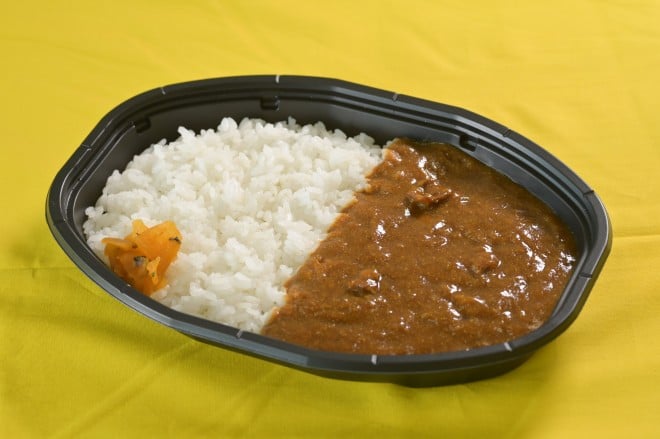 コンビニカレーもここまで来たか スパイスが効いたエスニックやカレーいなり寿司 全23種類の商品がファミマで登場 Oricon News