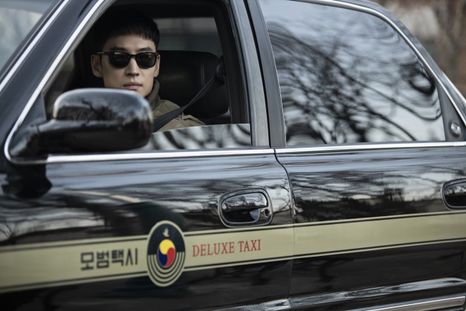 �w�͔̓^�N�V�[�i����j�x