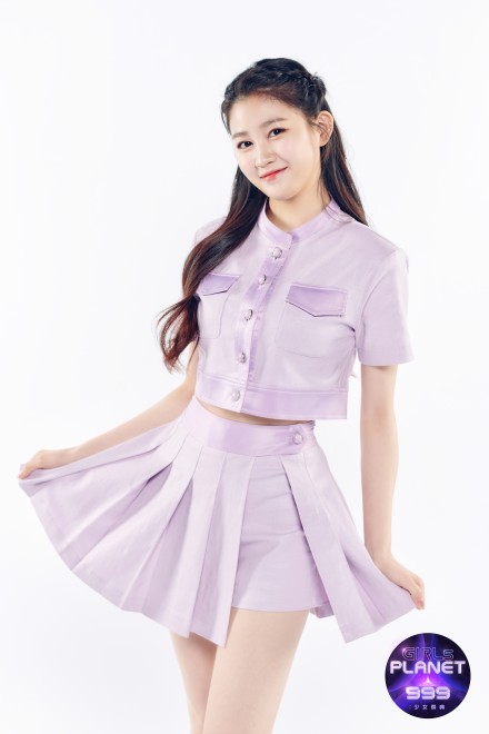 �C�E�����W�^LEE YUN JI