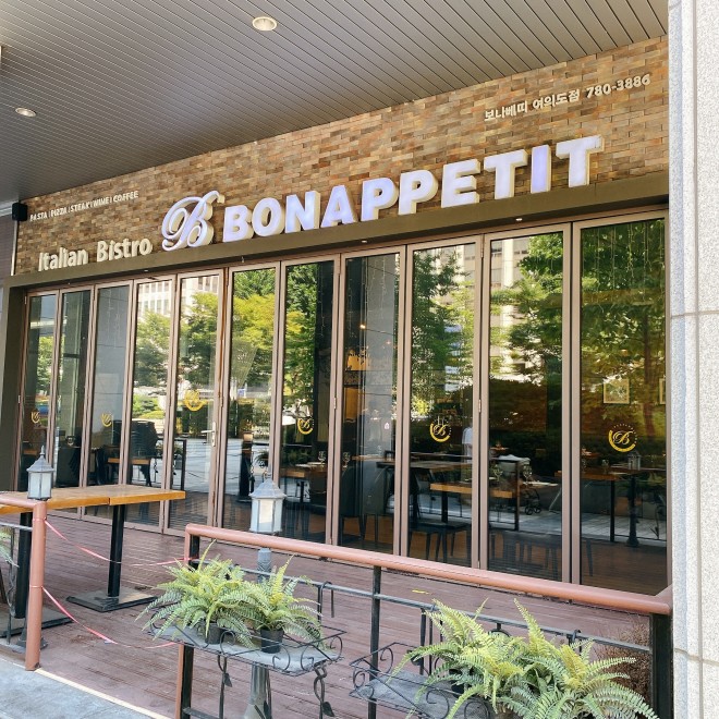 �{�i�y�e�B ���C�h�X