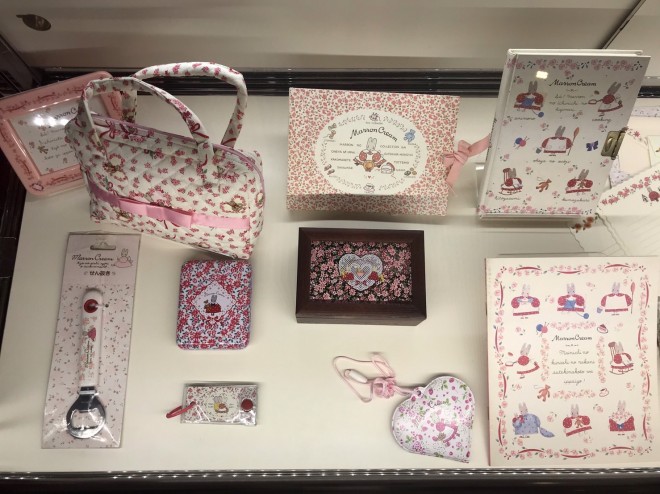 �w�T�����I�W �j�b�|���̃J���C�C����60�N�j�x���