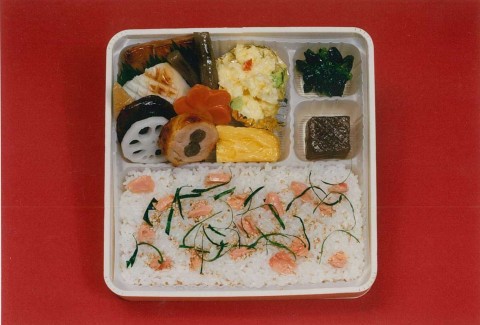 �n�Ɠ����́w�����܂Ԃ����̓��ٓ��x�i�Č��j �ʐ^�񋟁^�Ñ���