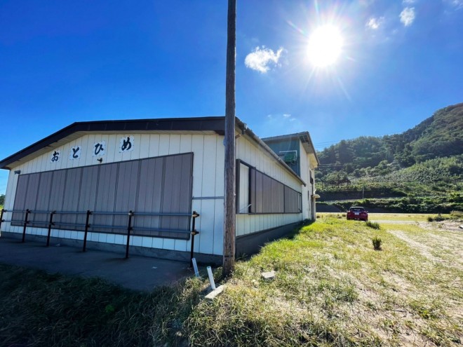 �u�Ȃݕ��v�X�܂ƂȂ�A���l�����u���ƂЂ߁v