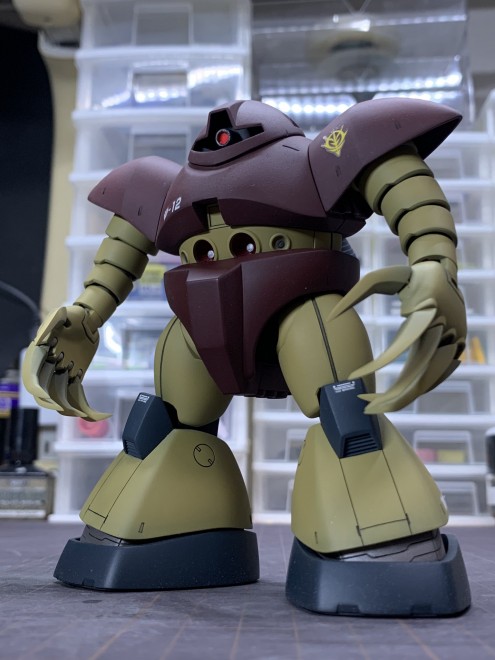 ガンプラに爆竹…究極のウェザリング“爆破表現”モデラーが進化、新境地