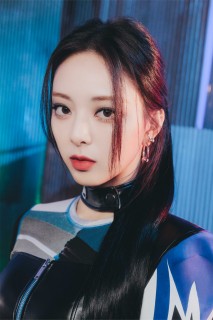itzy voltage タワレコチェキ　チェリョン itzy voltage タワレコチェキ チェリョン - メルカリ