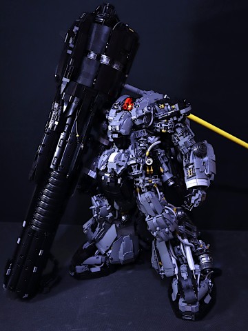 リックドムII 制作・画像提供／YOGO氏　（C）創通・サンライズ