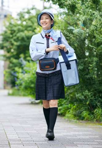画像まとめ | 【貴重写真】ヤクルトレディ昭和期の制服 | ORICON