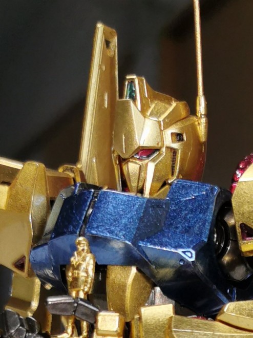 ガンダム。ガンプラ。組み上がり完成品。金属箔押。いぶし銀。燻銀。 ガンダム。ガンプラ。組み上がり完成品。金属箔押。いぶし銀