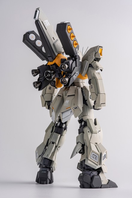 ガンプラの転売に一矢「入手困難…なら作ってしまおう」、発想の ガンプラの転売に一矢「入手困難…なら作ってしまおう」、発想の