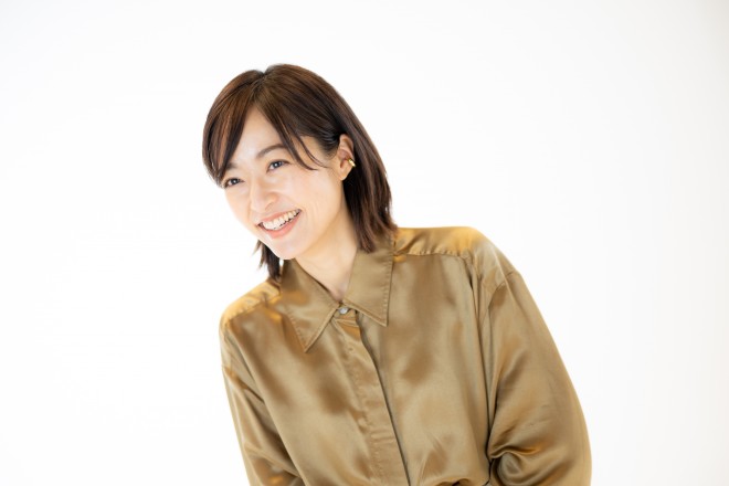 ���N�Ńf�r���[30���N���}�������^��