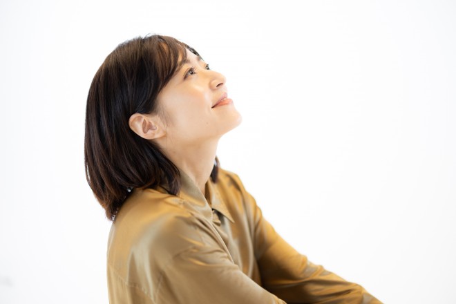 ���N�Ńf�r���[30���N���}�������^��