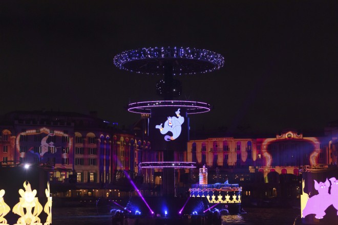 �f�B�Y�j�[�f��w�A���W���x�̃p�[�g