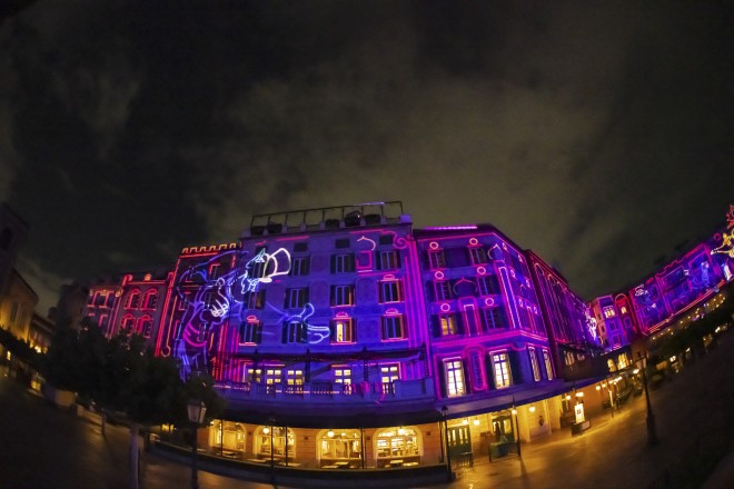 �f�B�Y�j�[�f��w�A���W���x�̃p�[�g