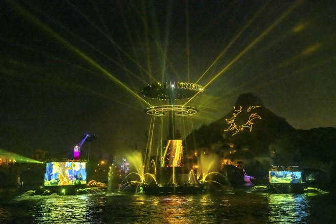 �f�B�Y�j�[�f��w���̏�̃��v���c�F���x�̃p�[�g