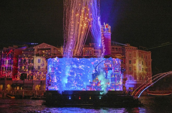 �f�B�Y�j�[�^�s�N�T�[�f��w�������o�[�E�~�[�x�̃p�[�g