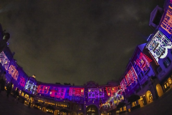 �f�B�Y�j�[�^�s�N�T�[�f��w�������o�[�E�~�[�x�̃p�[�g