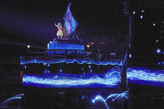 �f�B�Y�j�[�f��w���A�i�Ɠ`���̊C�x���w�A�i�Ɛ�̏���2�x�̃p�[�g