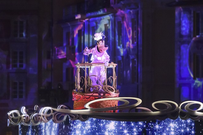 �w�r���[���I�`�V�[�E�I�u�E�h���[���X�`�x�t�B�i�[��