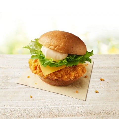 �V���ɒ�ԏ��i�ɉ�������`�[�Y�`�L���t�B���o�[�K�[ �摜�񋟁F���{�P���^�b�L�[�E�t���C�h�E�`�L��