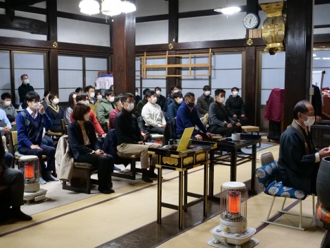 �����{�ɂ͖�70���̎Ј����Q�񂵂� �摜�񋟁F�A�[�X����