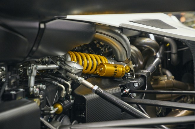 BAC�wMONO R�i���m �A�[���j�x�@�B�e�^���⑏