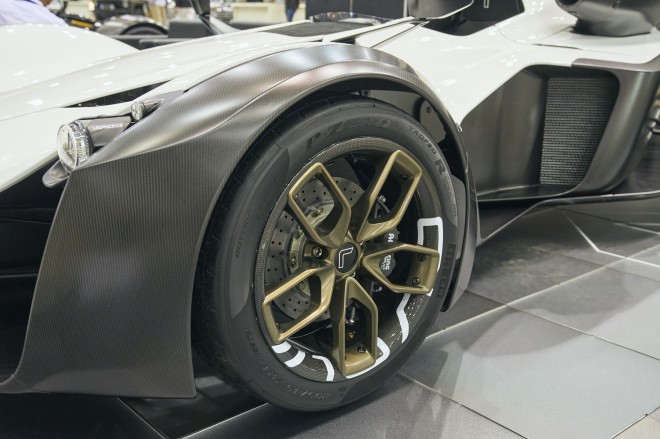 BAC�wMONO R�i���m �A�[���j�x�@�B�e�^���⑏