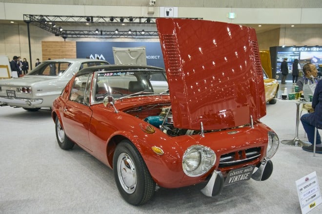 ���B���e�[�W�{�c�����ԁw�g���^�X�|�[�c800�x�@�B�e�^���⑏