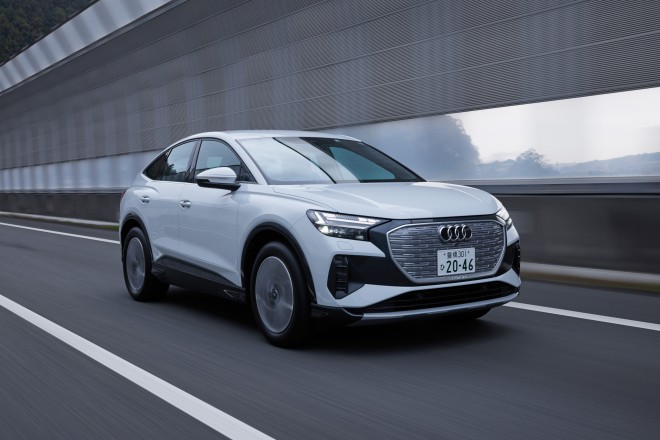 Audi�wQ4 e-tron�x