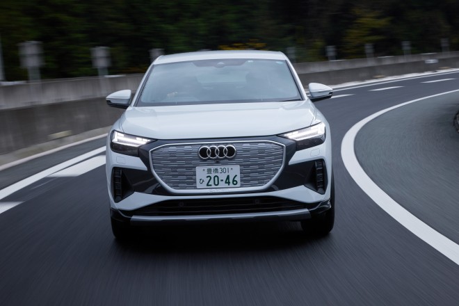 Audi�wQ4 e-tron�x