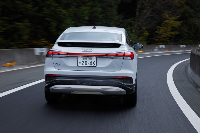 Audi�wQ4 e-tron�x